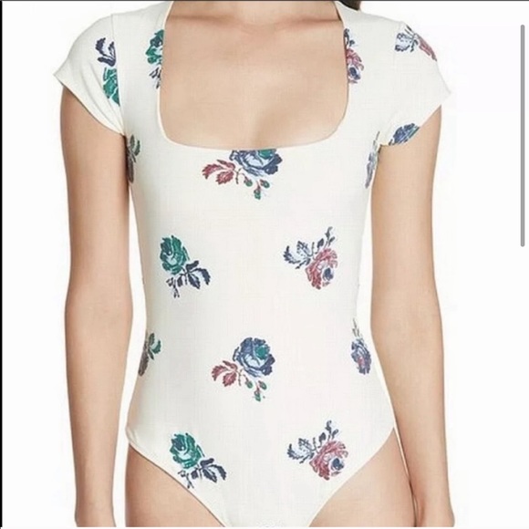 FREE PEOPLE | Ivory Floral Bodysuit - Picture 2 of 7